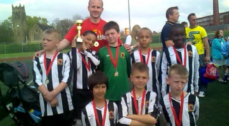 Runners Up JLS 4-V-4 Curtain Raiser Cup U-9 April 2011